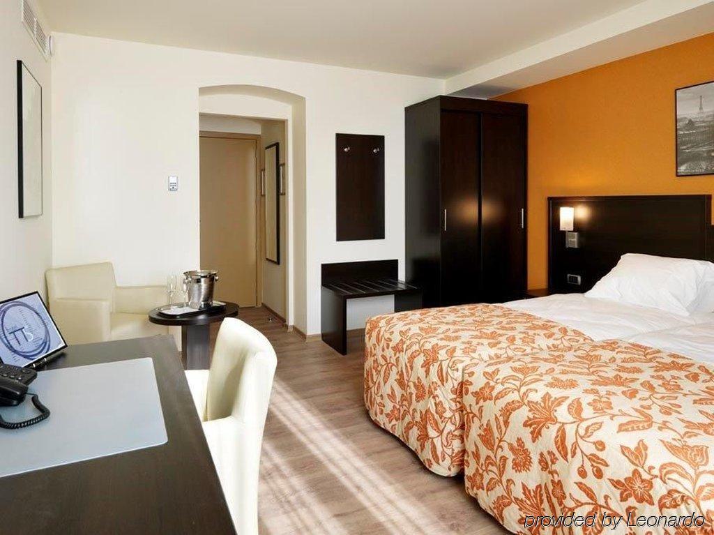 Hotel Tts Temse